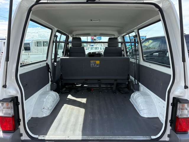 Nissan Vanette 7