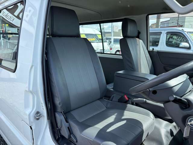 Nissan Vanette 8