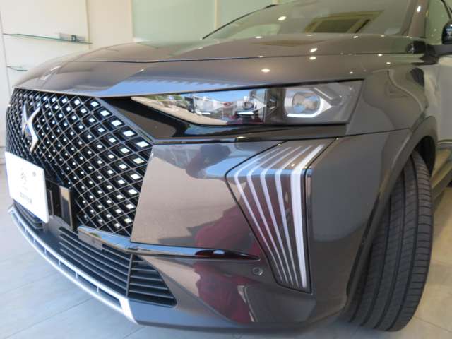 DS Automobiles DS7 10
