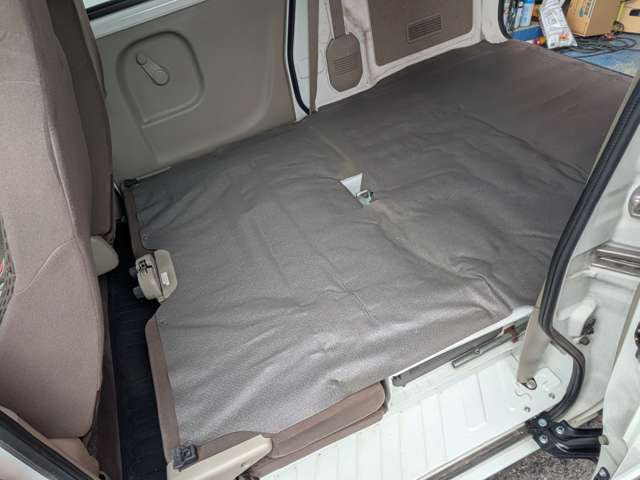 Nissan NV100 Clipper 12