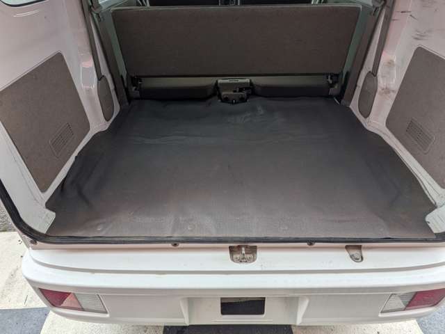 Nissan NV100 Clipper 10
