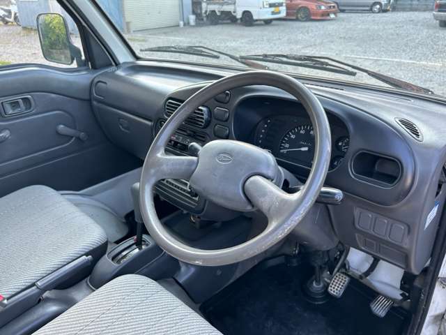 Daihatsu Hijet Pickup 6