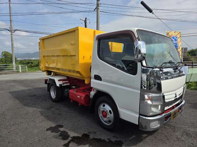 Mitsubishi Fuso Canter 2