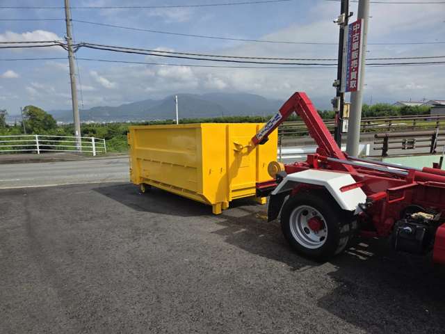 Mitsubishi Fuso Canter 7