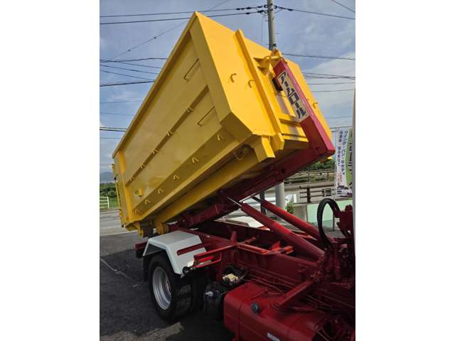 Mitsubishi Fuso Canter 10