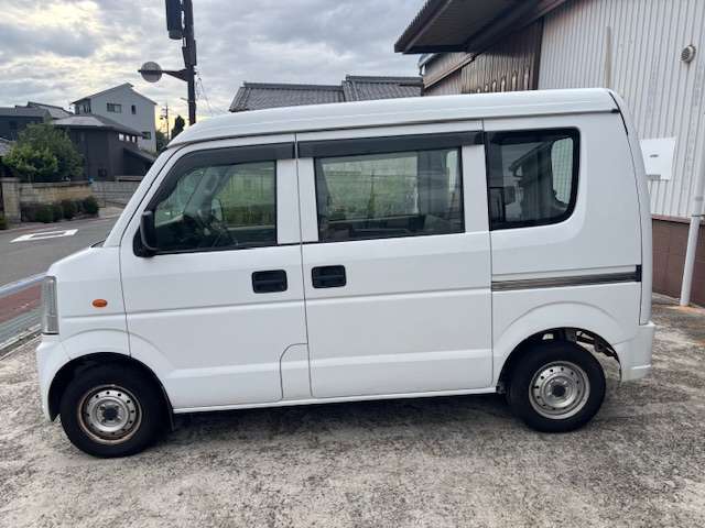 Suzuki Every 8