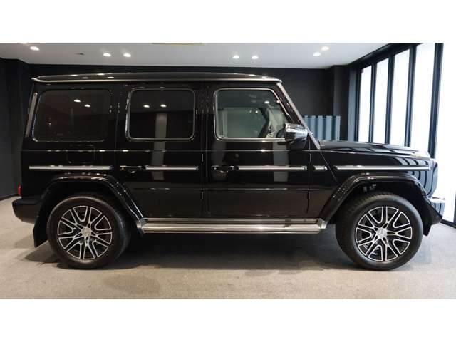 Mercedes-Benz G-Class 10