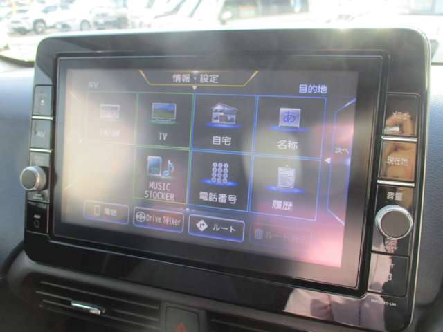Mitsubishi eK X 11