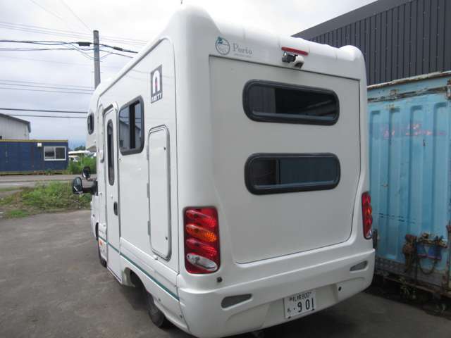 Mazda Bongo Truck 2