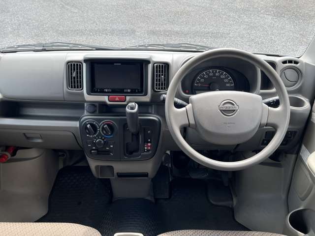 Nissan NV100 Clipper 7