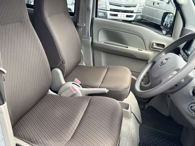 Nissan NV100 Clipper 8
