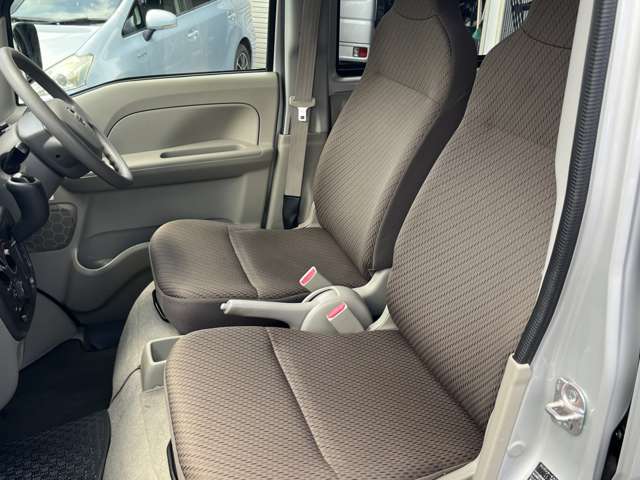 Nissan NV100 Clipper 9