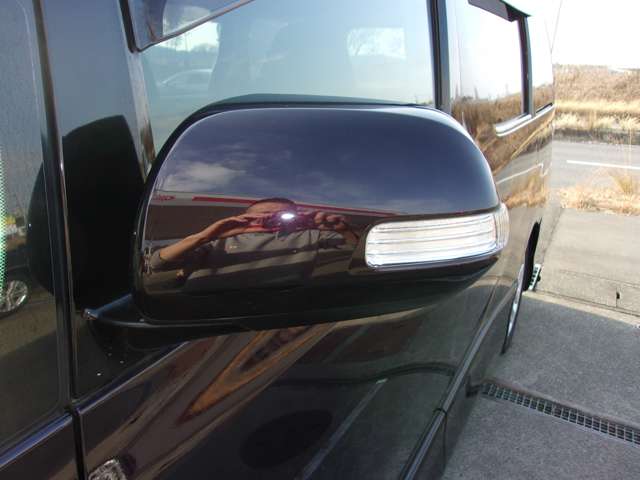 Toyota Vellfire 12