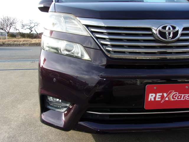 Toyota Vellfire 9