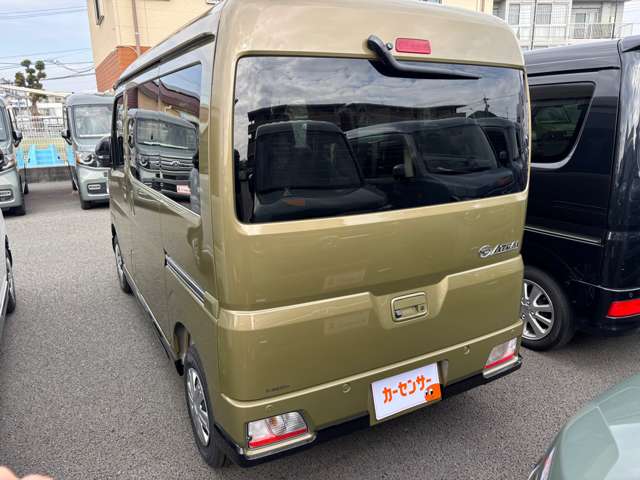 Daihatsu Atrai 7