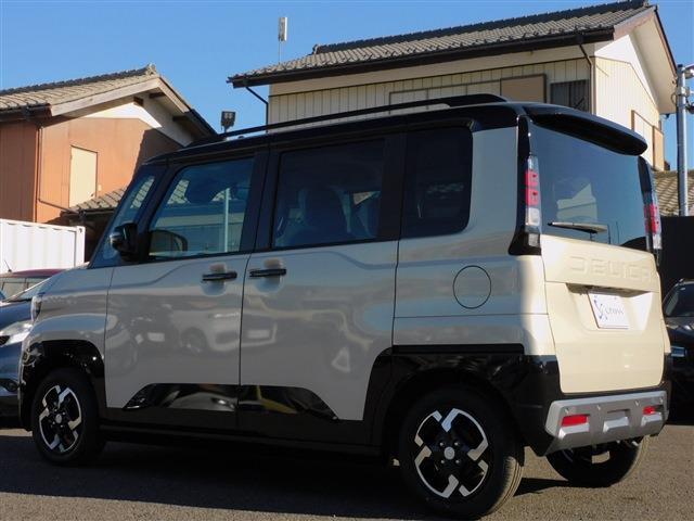 Mitsubishi Delica Mini 12