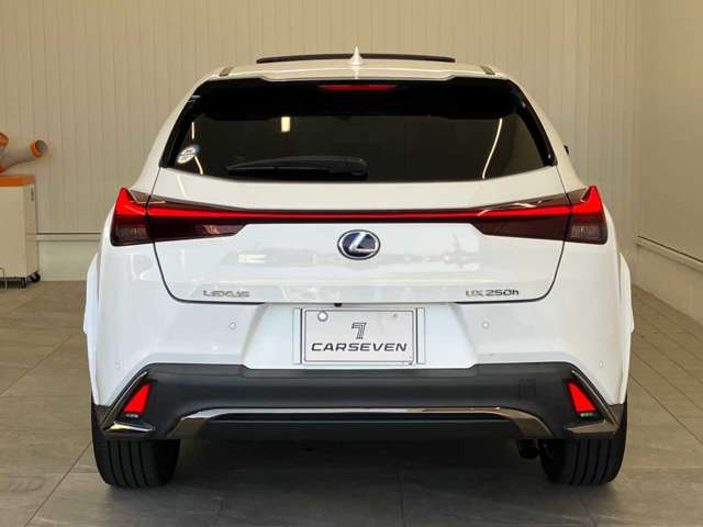 Lexus UX 4