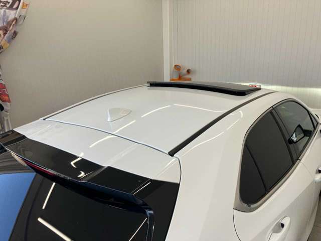 Lexus UX 5