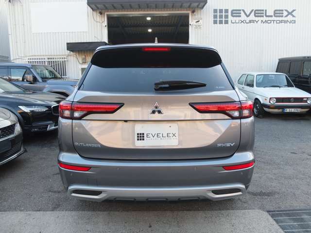 Mitsubishi Outlander 11