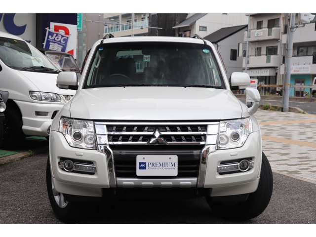 Mitsubishi Pajero 7