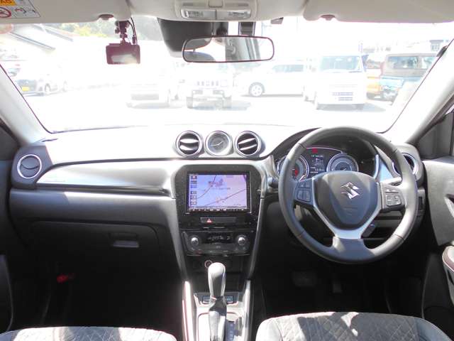 Suzuki Escudo 4