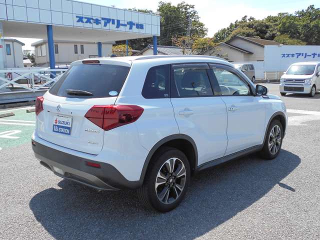 Suzuki Escudo 9