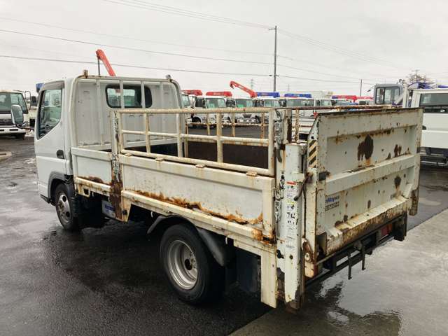 Mitsubishi Fuso Canter Guts 6