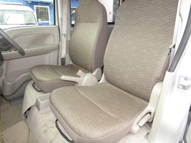 Nissan NV100 Clipper 7