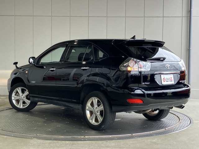 Toyota Harrier Hybrid 3