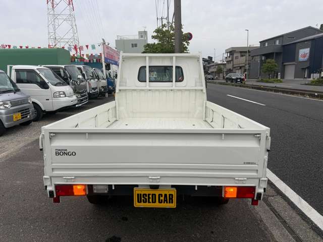 Mazda Bongo Truck 11