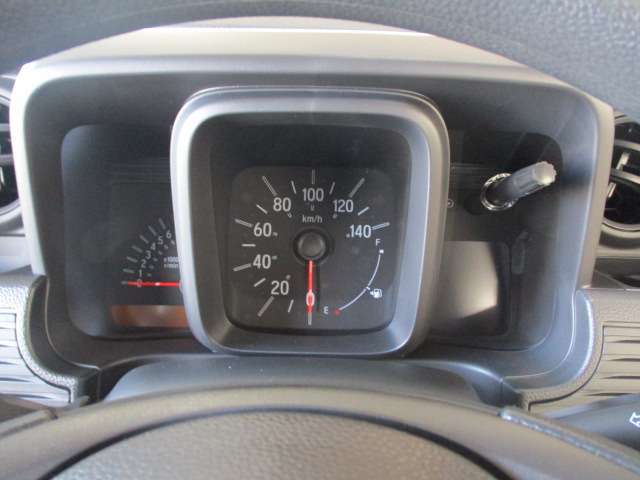 Honda N-VAN 11