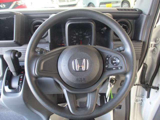 Honda N-VAN 9