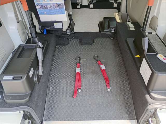 Suzuki Every 8