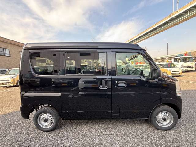 Suzuki Every 9