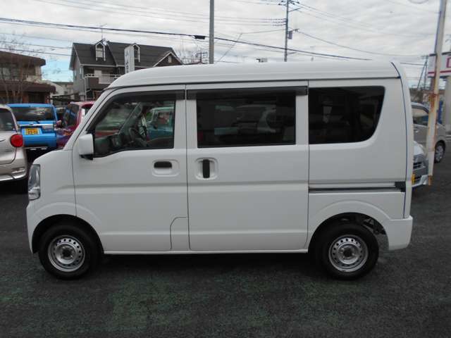 Nissan NV100 Clipper 8