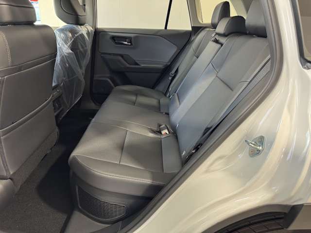 Toyota RAV4 12