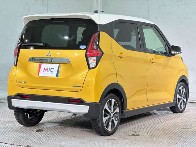 Mitsubishi eK X 6