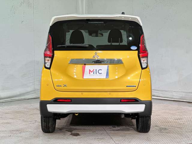 Mitsubishi eK X 7