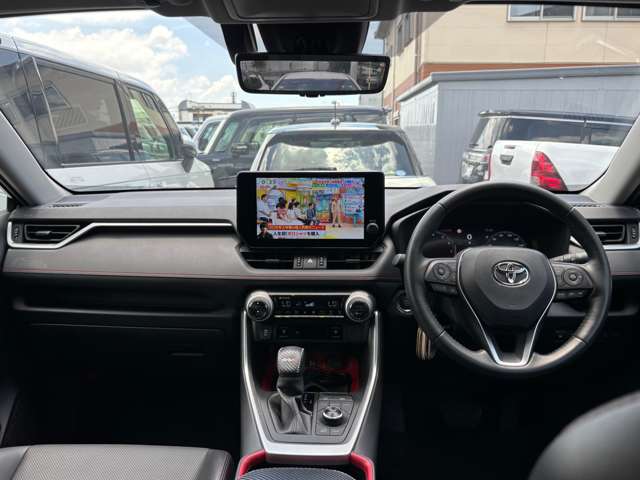Toyota RAV4 6