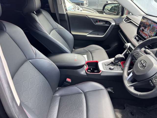 Toyota RAV4 10
