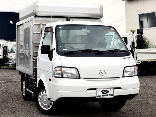 Mazda Bongo Truck 4