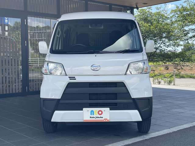 Daihatsu Hijet Cargo 7