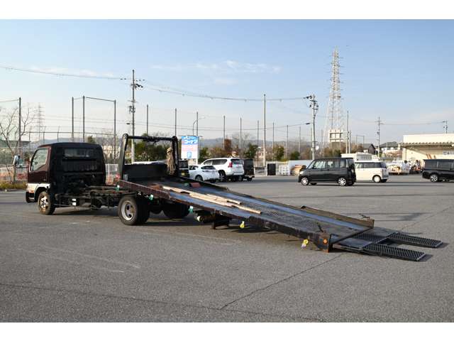 Mitsubishi Fuso Canter 12