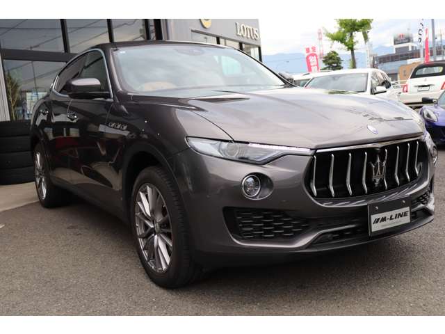 Maserati Levante 12