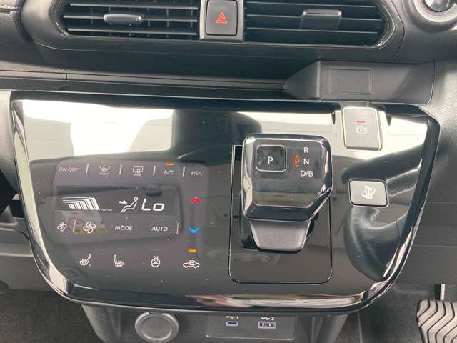 Mitsubishi eK X EV 8