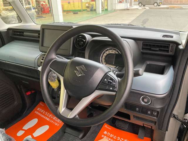 Suzuki Spacia Base 6