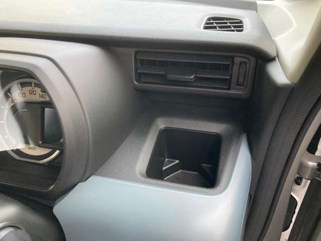 Suzuki Spacia Base 8
