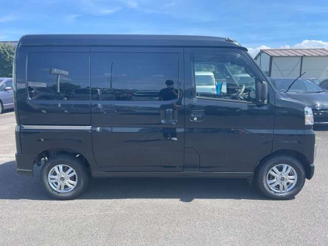 Daihatsu Hijet Cargo 9