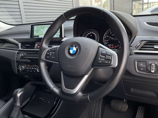 BMW X1 8