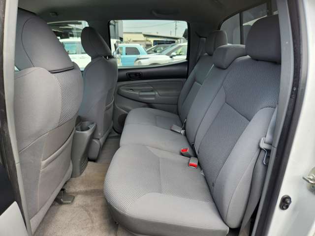 Toyota Tacoma 12